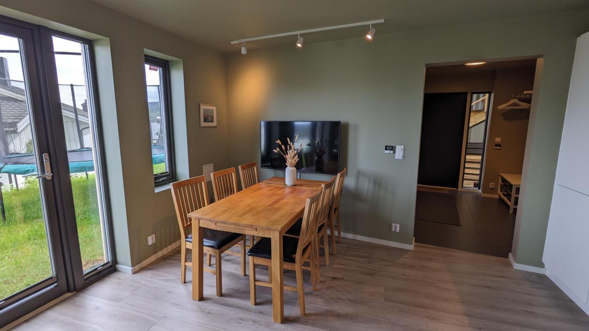New And Fresh Apartment, Free Parking And Ocean View Leilighet Trondheim